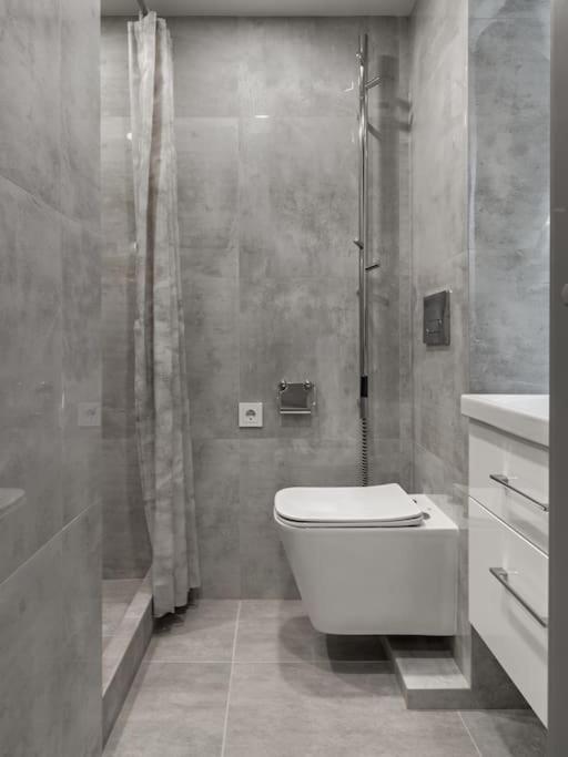 Brand New 58 Loft With Free Parking * Вильнюс