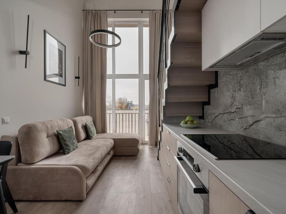 Апартаменты Brand New 58 Loft With Free Parking *